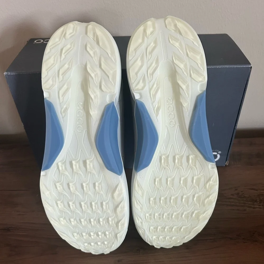 Ecco Men’s Biom H4 Golf Shoes-Leather-Gore-Tex-Concrete-Various Sizes NIB - Picture 9 of 10